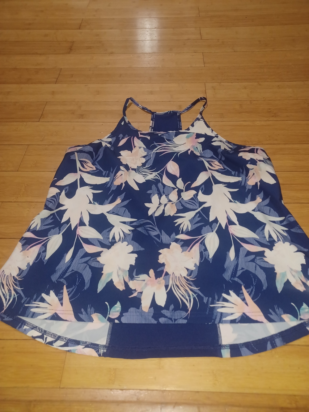 Tek Gear Dry Tek Women’s XL Blue Floral Racerback Tank Top
